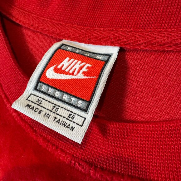 VINTAGE Nike Sweatshirt Mens XL Red Velour Basketball Swoosh Embroidered 90s - Picture 5 of 12